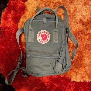 Fjaallraven Kanken Teal Mini Backpack